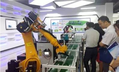 中國電子總經理劉烈宏 智能制造是長期系統性工程，融合工業4.0與云金融，助力信息系統集成升級